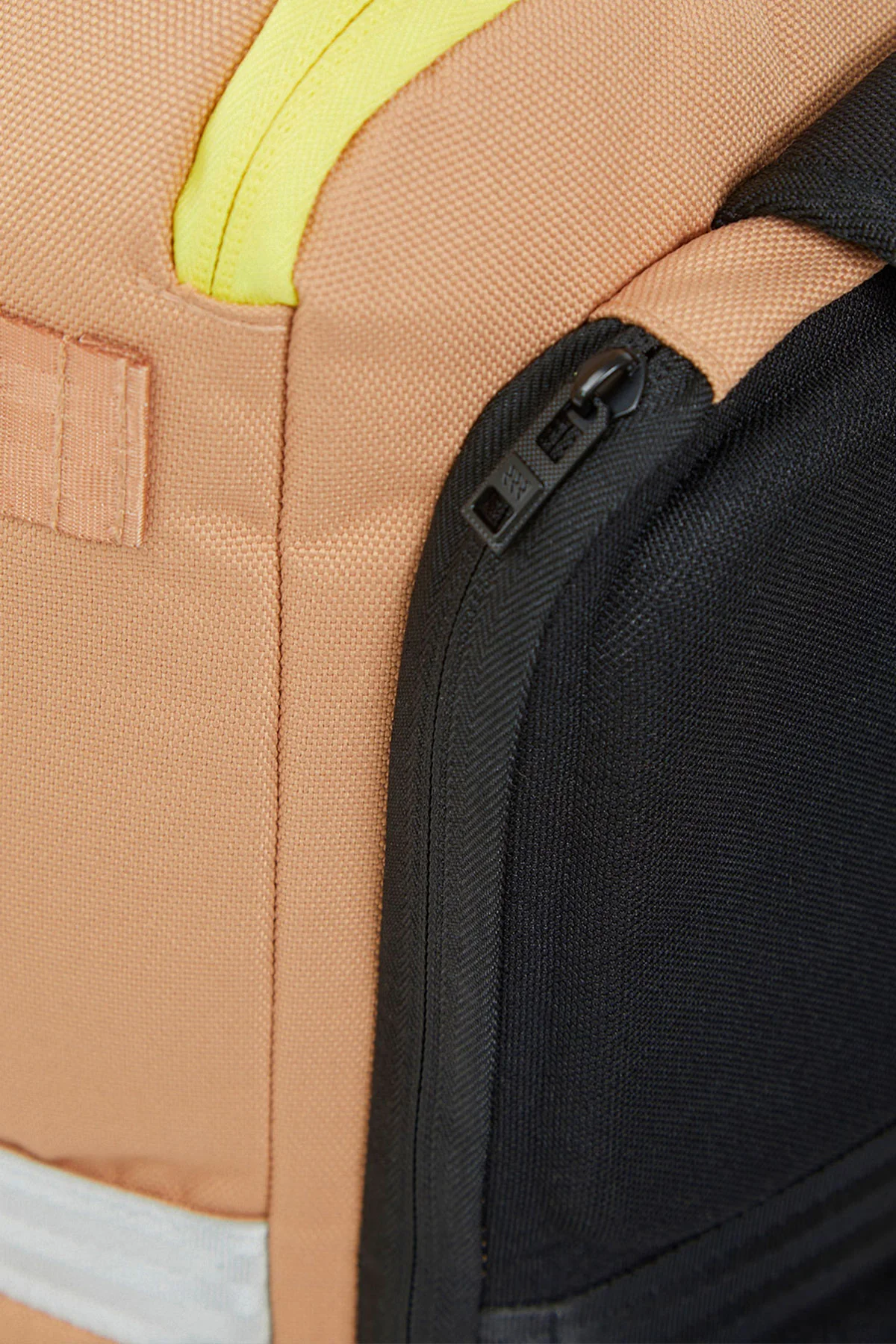 Alter/1 Backpack Beige - Image 7