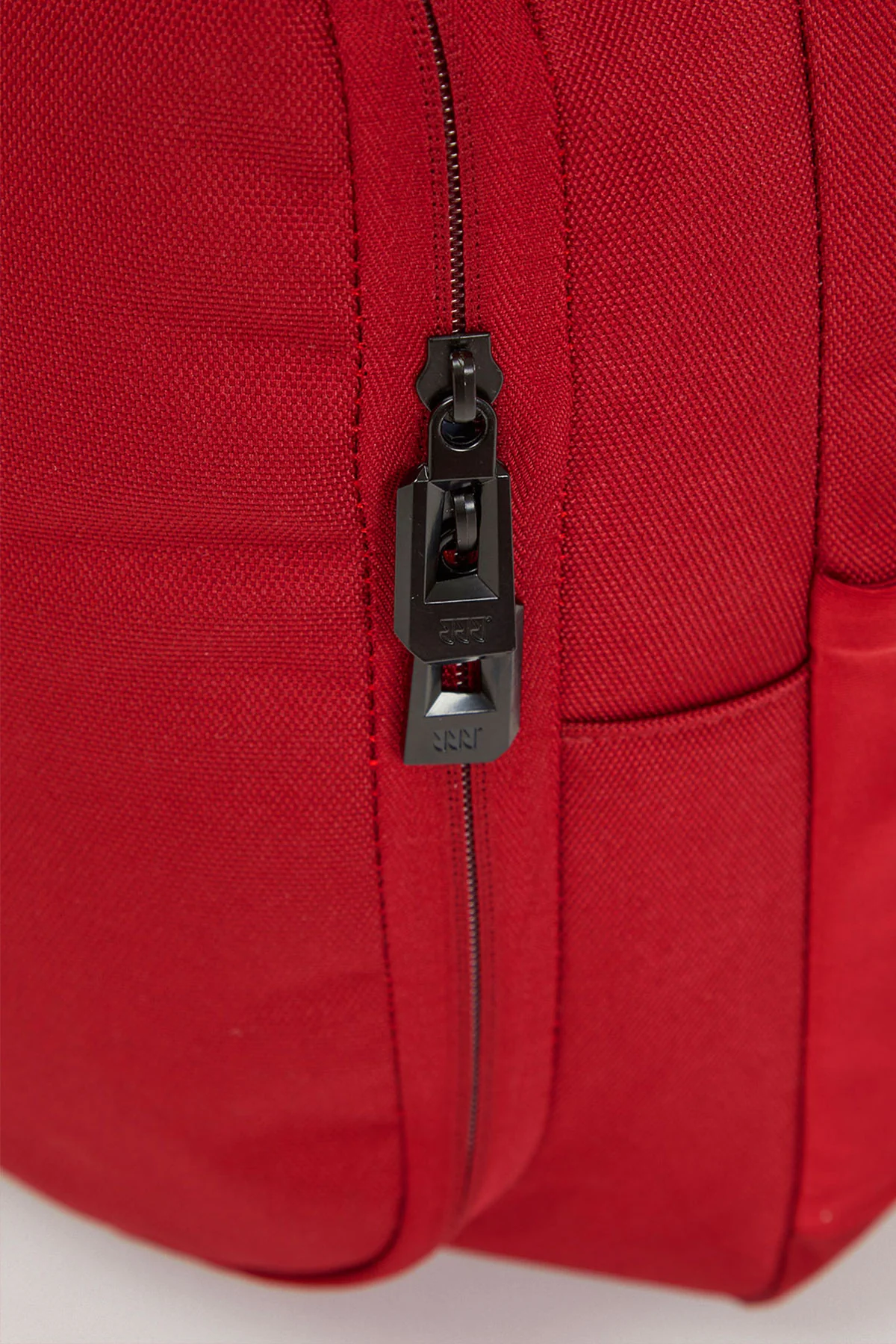 Alter/1 Large Stickbag Crimson - Image 5
